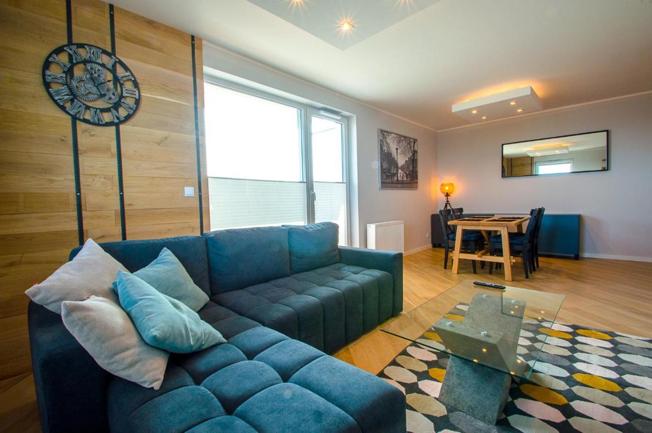 Grand Apartments - Apartment On The 17Th Floor With Panorama Of The Old Town Гданьск Экстерьер фото